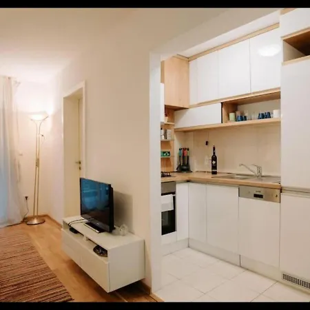 Apartment Saray - Old Town - Parking - Bascarsija
