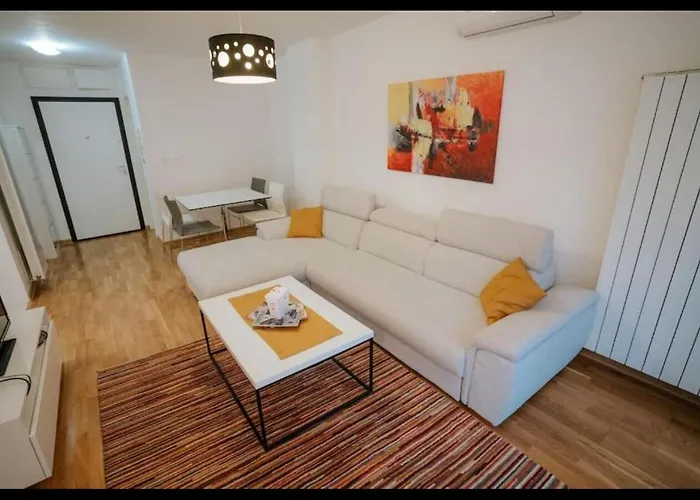 Saray - Old Town - Parking - Bascarsija * Sarajevo